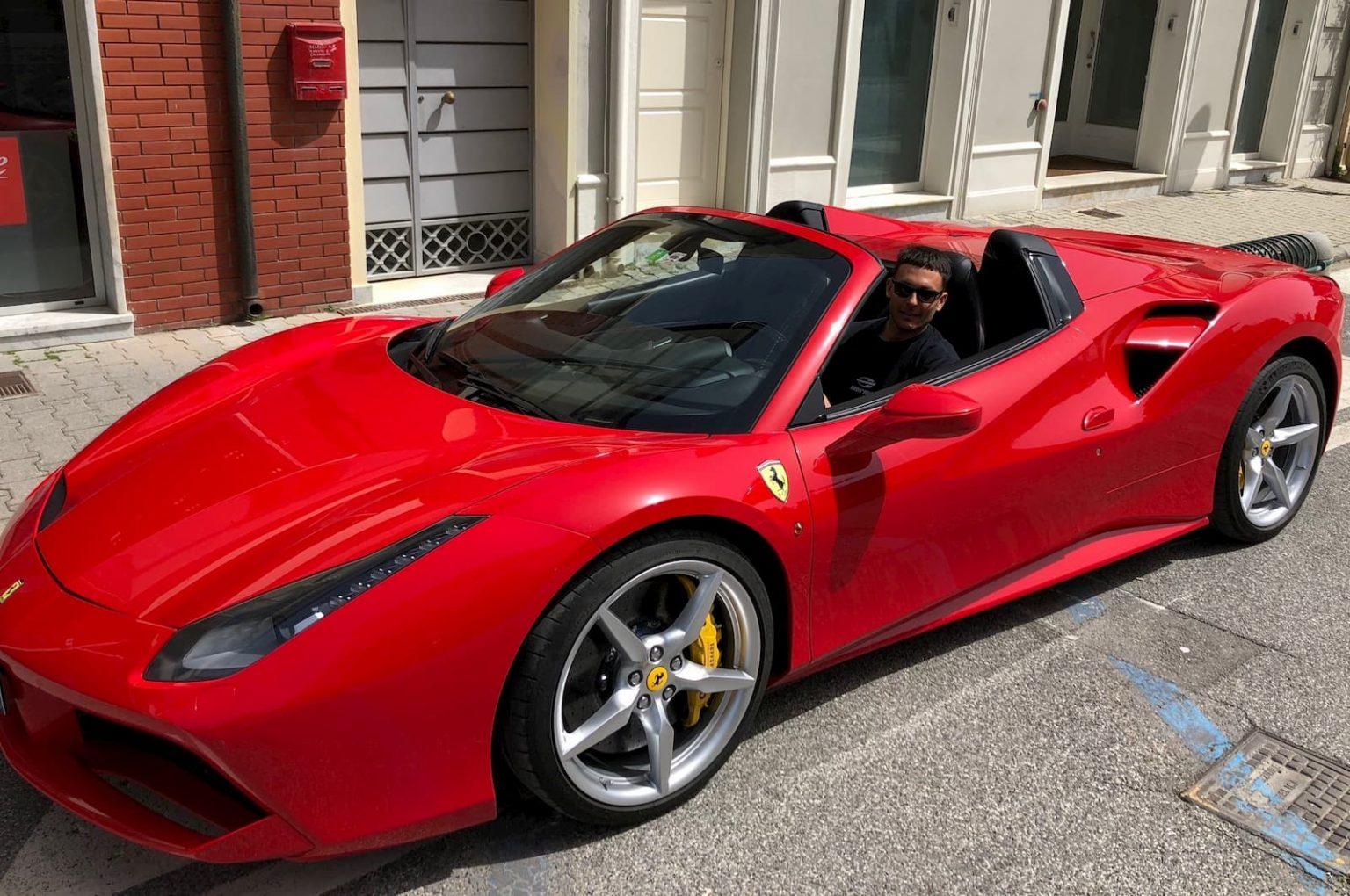 The-Dream-Real-Estate-Rental-Luxury-car-Noleggio-auto-di-lusso