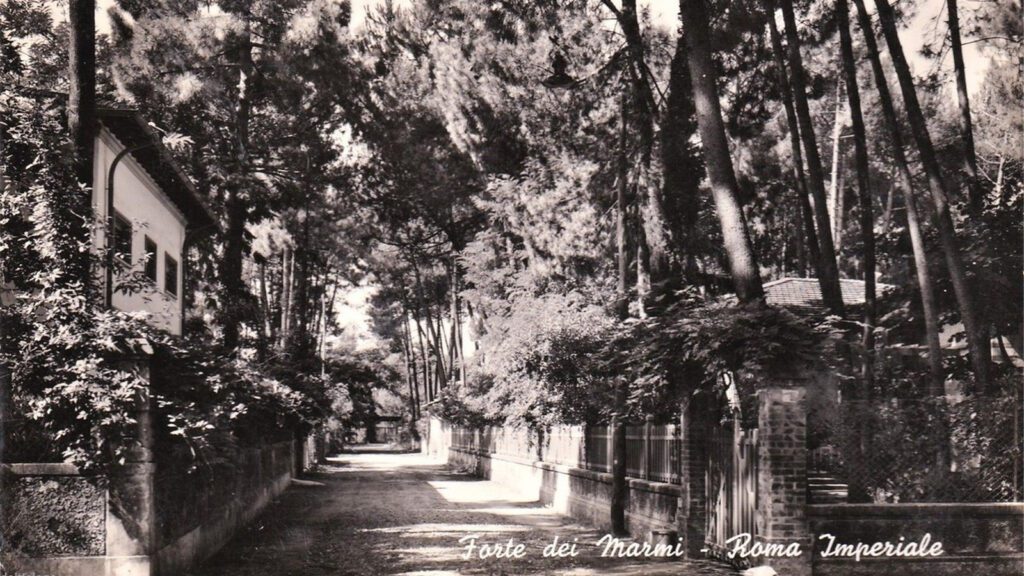 Roma Imperiale, Forte dei Marmi: il simbolo dell’eleganza italiana sul mare 2 Roma Imperiale, Forte dei Marmi: il simbolo dell’eleganza italiana sul mare 2